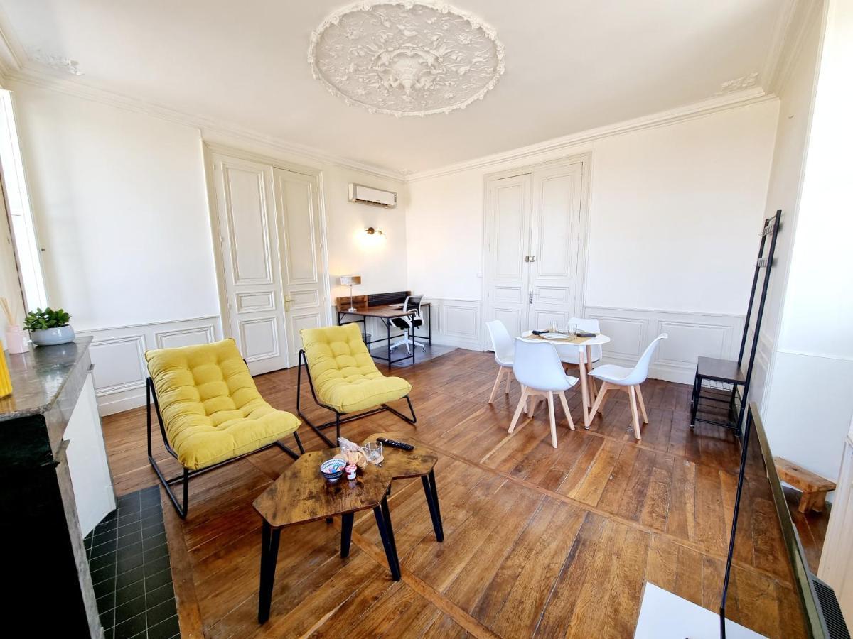 Superbe T2 Lumineux Avec Fibre Apartment Angouleme Bagian luar foto