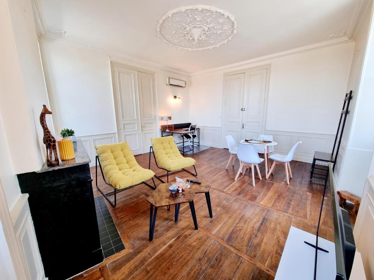 Superbe T2 Lumineux Avec Fibre Apartment Angouleme Bagian luar foto