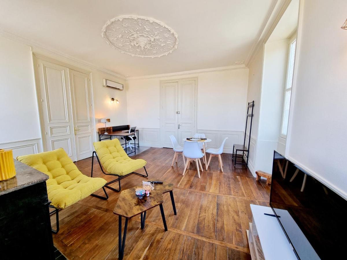 Superbe T2 Lumineux Avec Fibre Apartment Angouleme Bagian luar foto