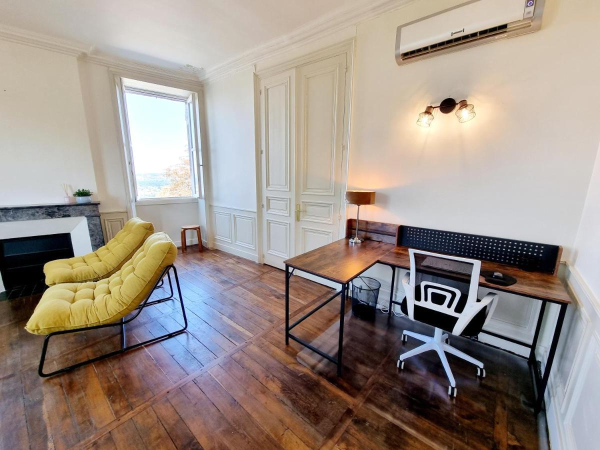 Superbe T2 Lumineux Avec Fibre Apartment Angouleme Bagian luar foto